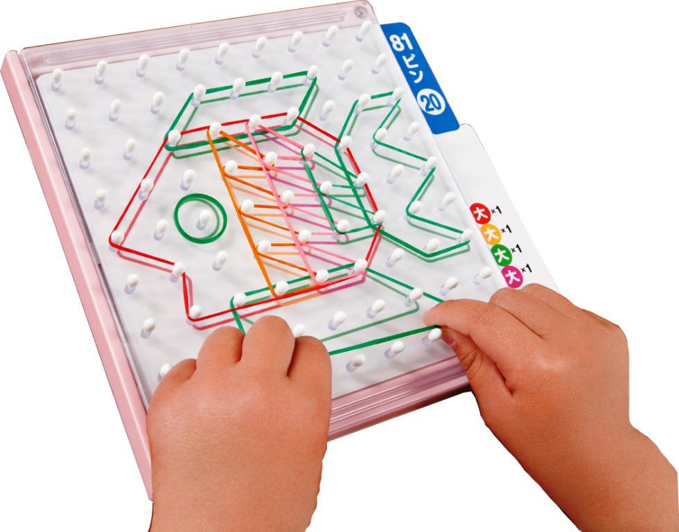 KUMON Rubber Band Pattern Boardのイメージ